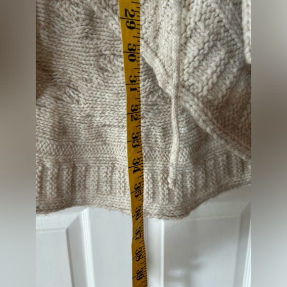 Beretta Made in Italy Oversized Cable Sweater - Picture 5 of 13